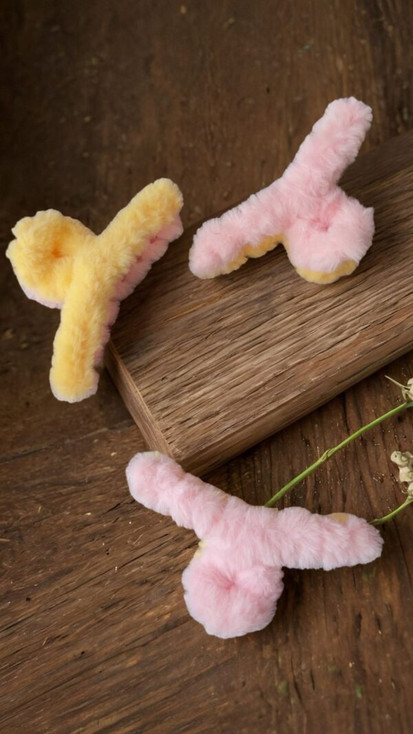 Furry Hair Claw