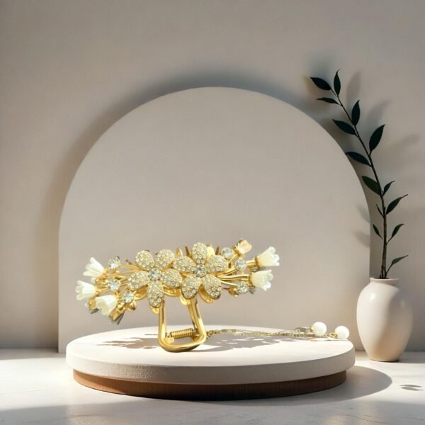 Jasmin Floral Metal Hair Claw - Image 3