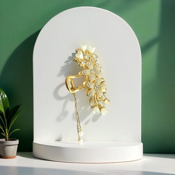 Jasmin Floral Metal Hair Claw - Image 5