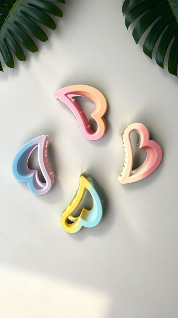 Half Heart Claw Clip - Image 2