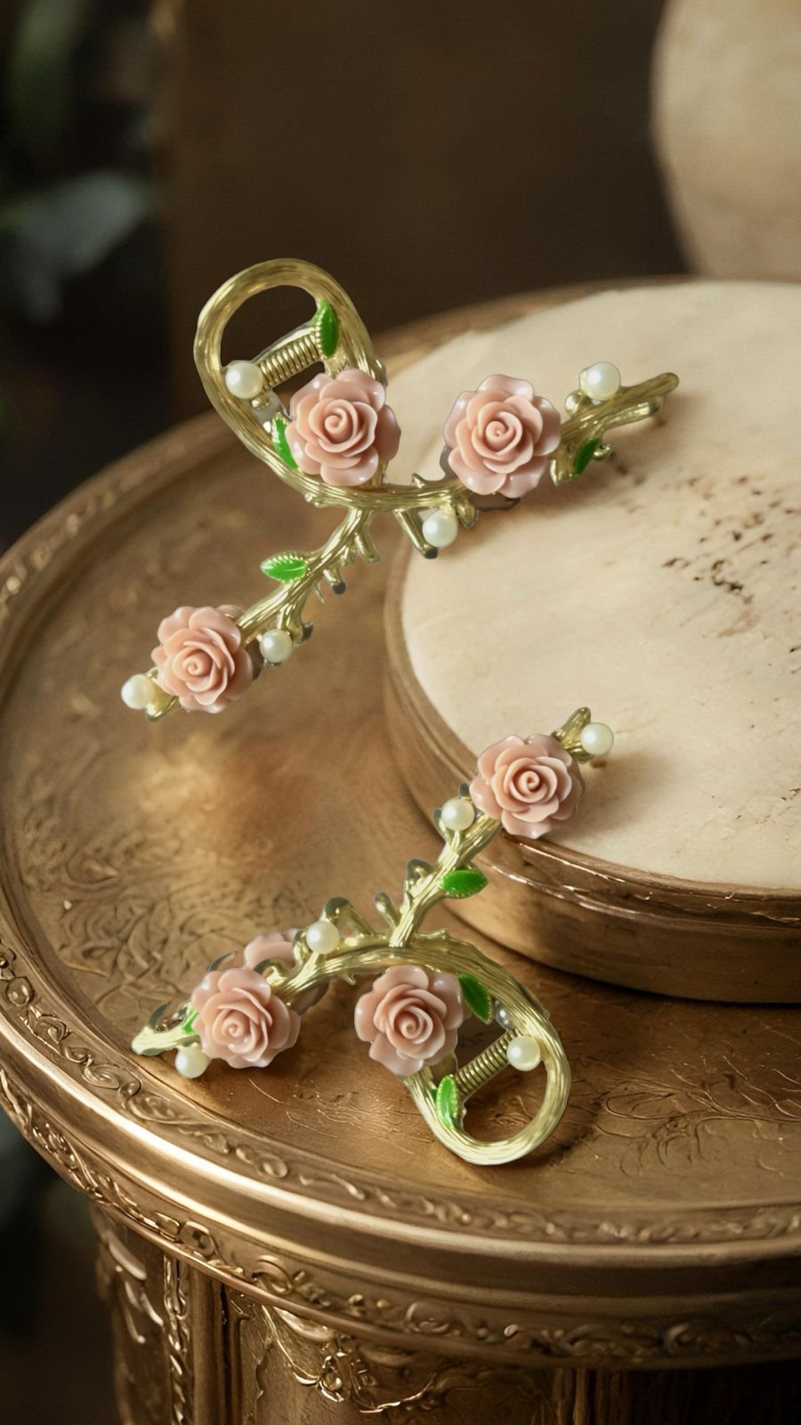 Rose bloom metal hair claw - Image 5