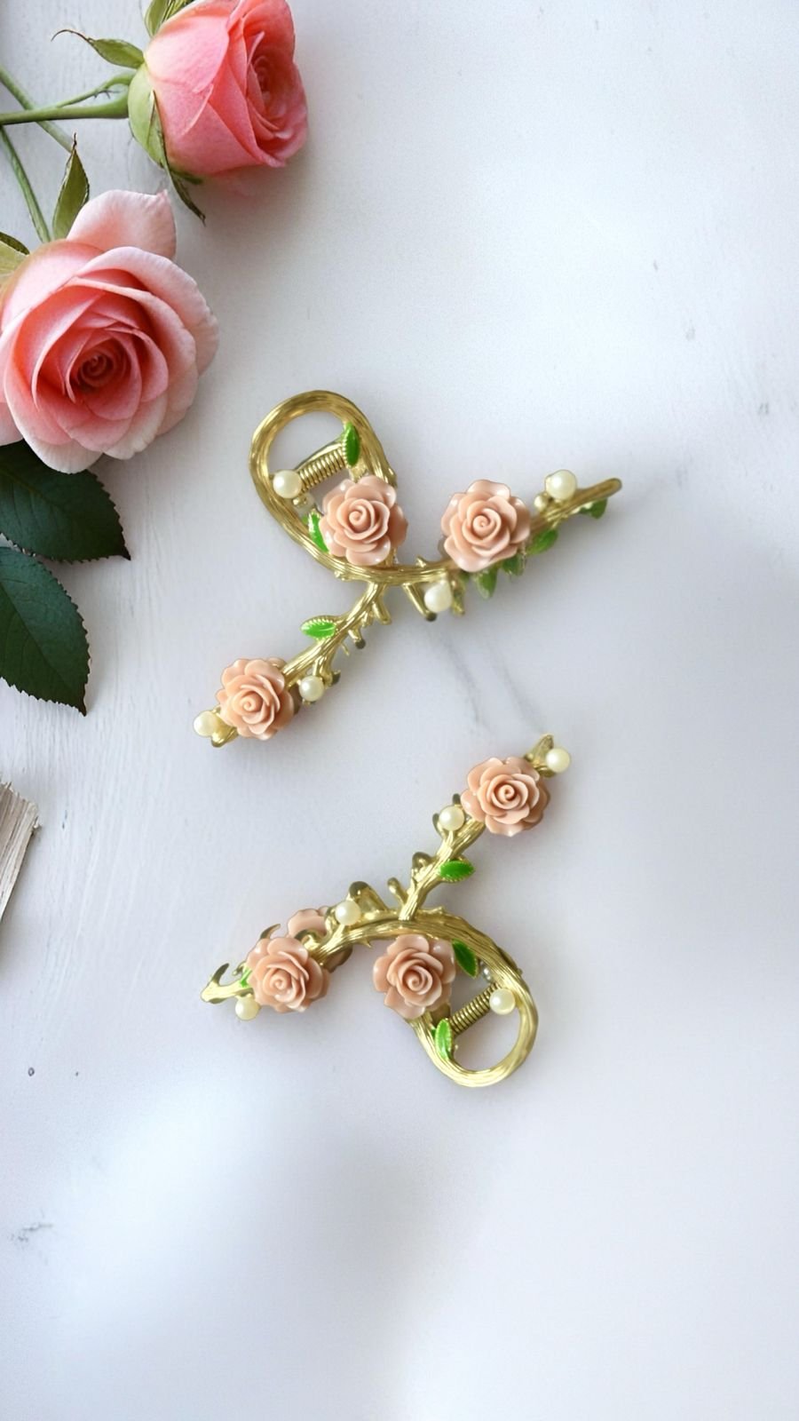 Rose bloom metal hair claw - Image 4