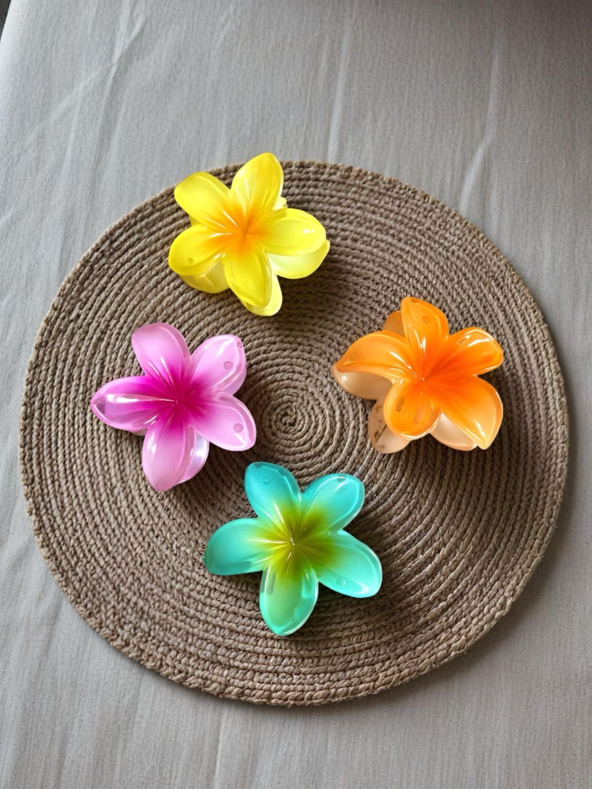 Small Flower Claw Hair Clips - Image 2