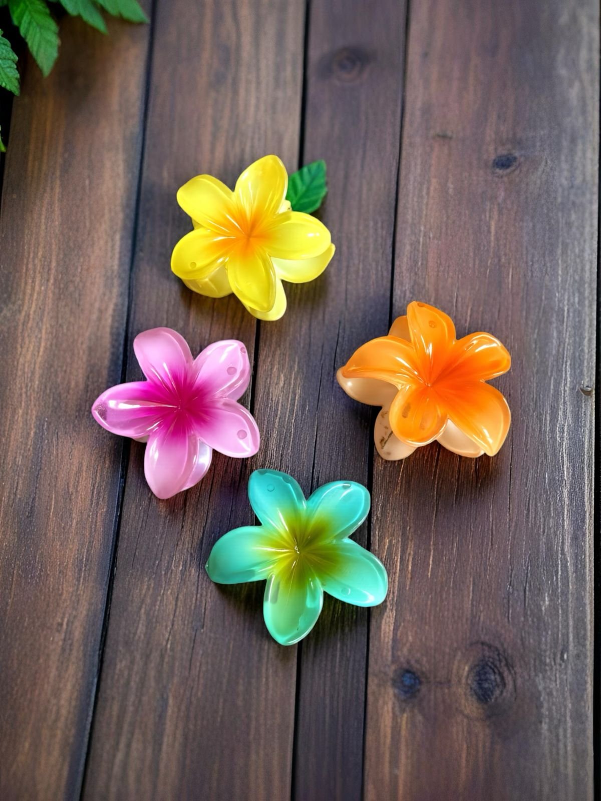 Small Flower Claw Hair Clips - Image 4