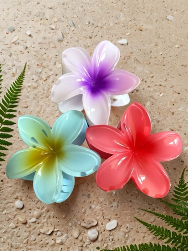 Big Flower Hair Claw - Image 5