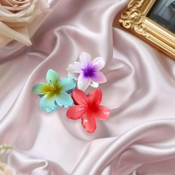 Big Flower Hair Claw - Image 3