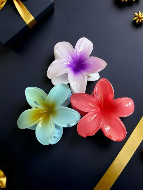 Big Flower Hair Claw - Image 4