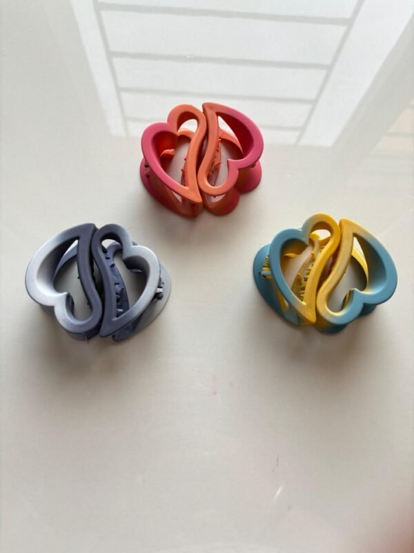 Half Heart Claw Clip - Image 5